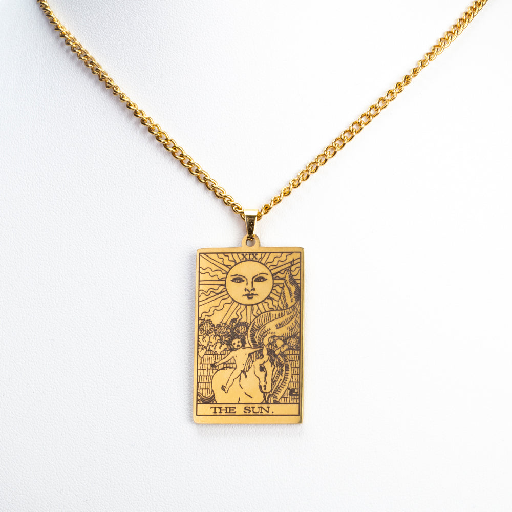 "A Nap" tarot medál lánccal