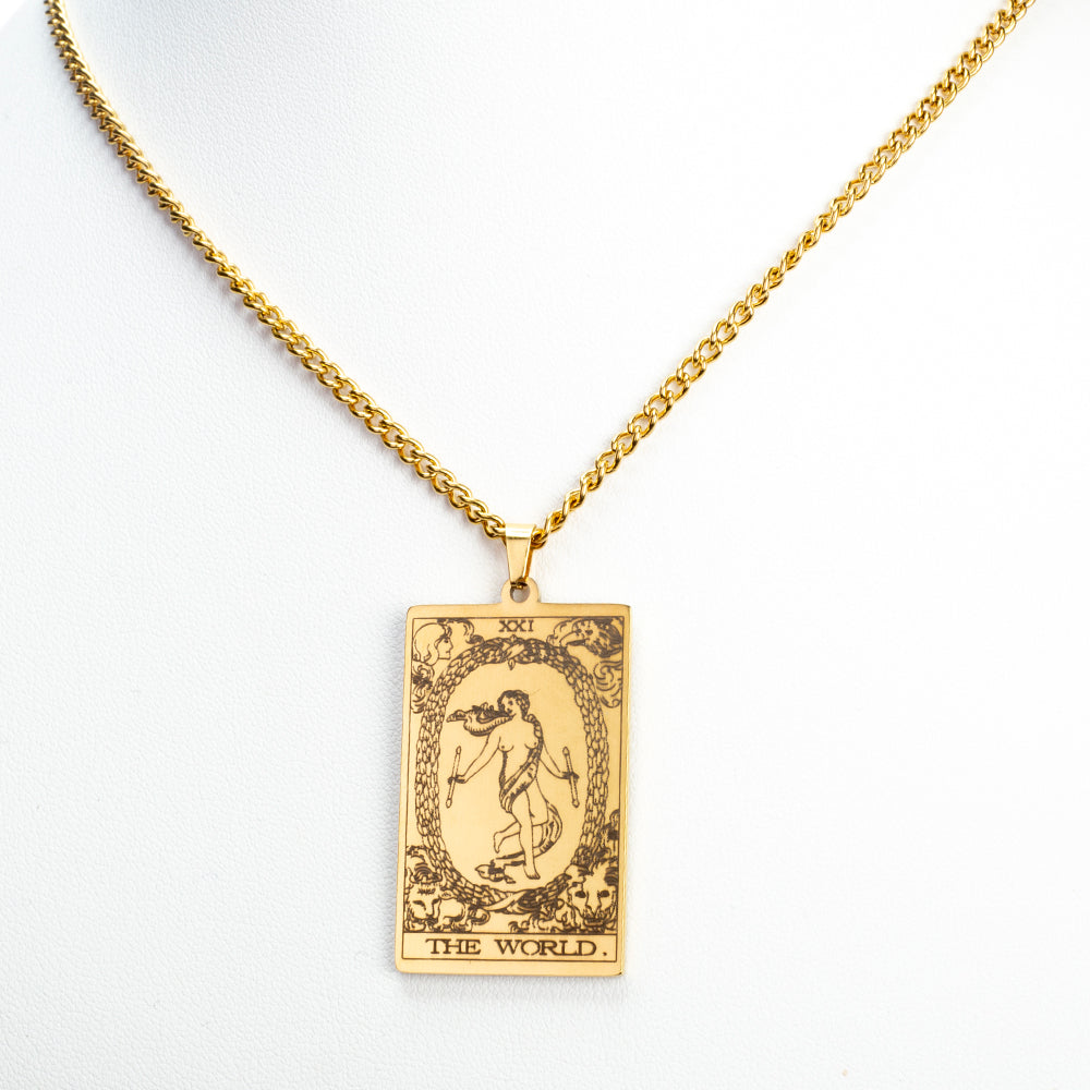 A Világ" tarot medál lánccal